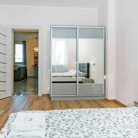 Amber Z Garazem Moj-sopot Pl Apartmán *