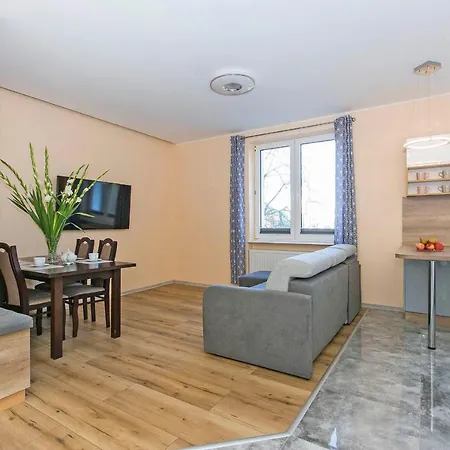 Amber Z Garazem Moj-sopot Pl *