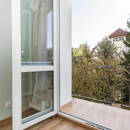 Amber Z Garazem Moj-sopot Pl Apartmán