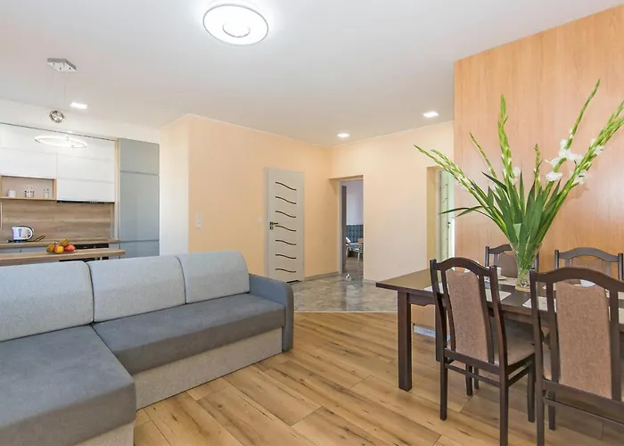 Amber Z Garazem Moj-sopot Pl